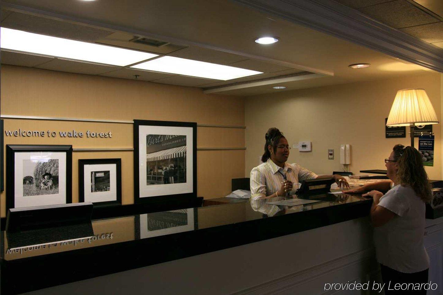 Hampton Inn Raleigh/Town Of Wake Forest Interior foto